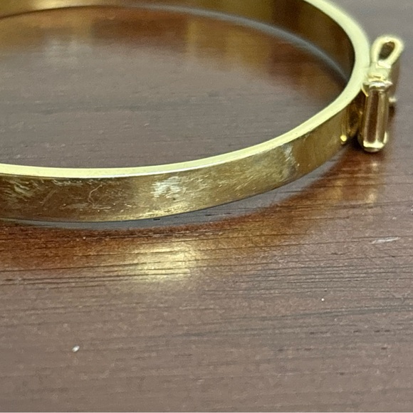 Kate Spade Gold Bow Bracelet - Picture 4 of 7